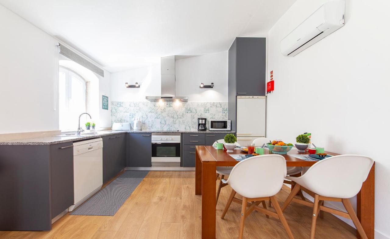 Casa Feliz In ลากอส ภายนอก รูปภาพ